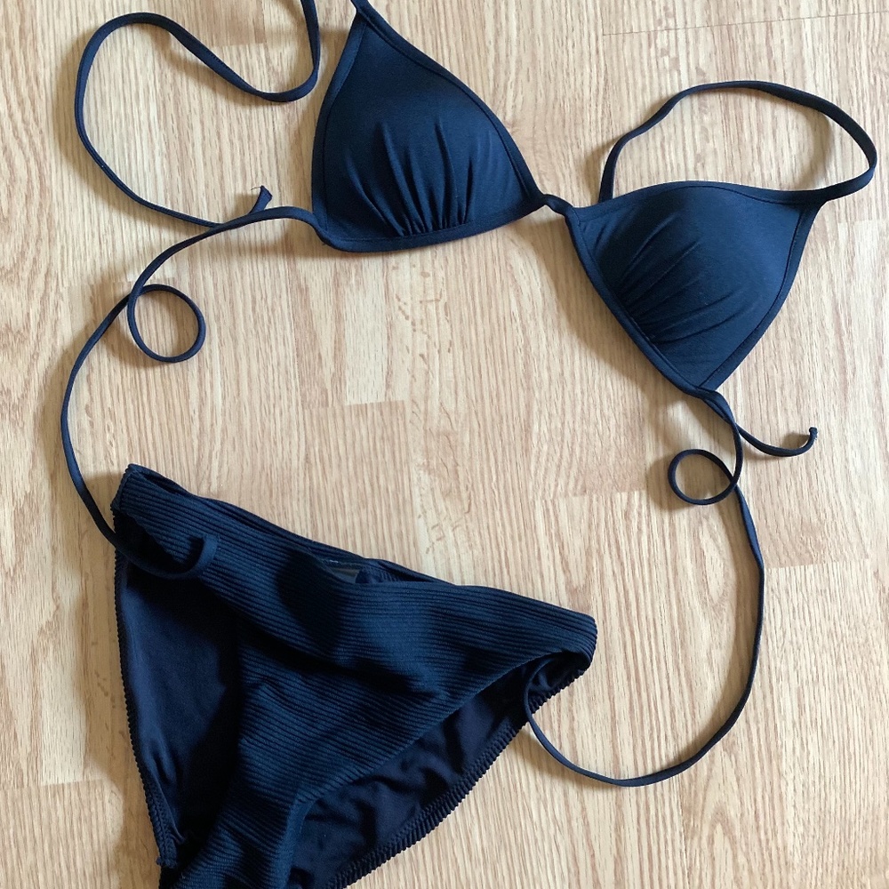 Brand new (with out tags) H&M bikini